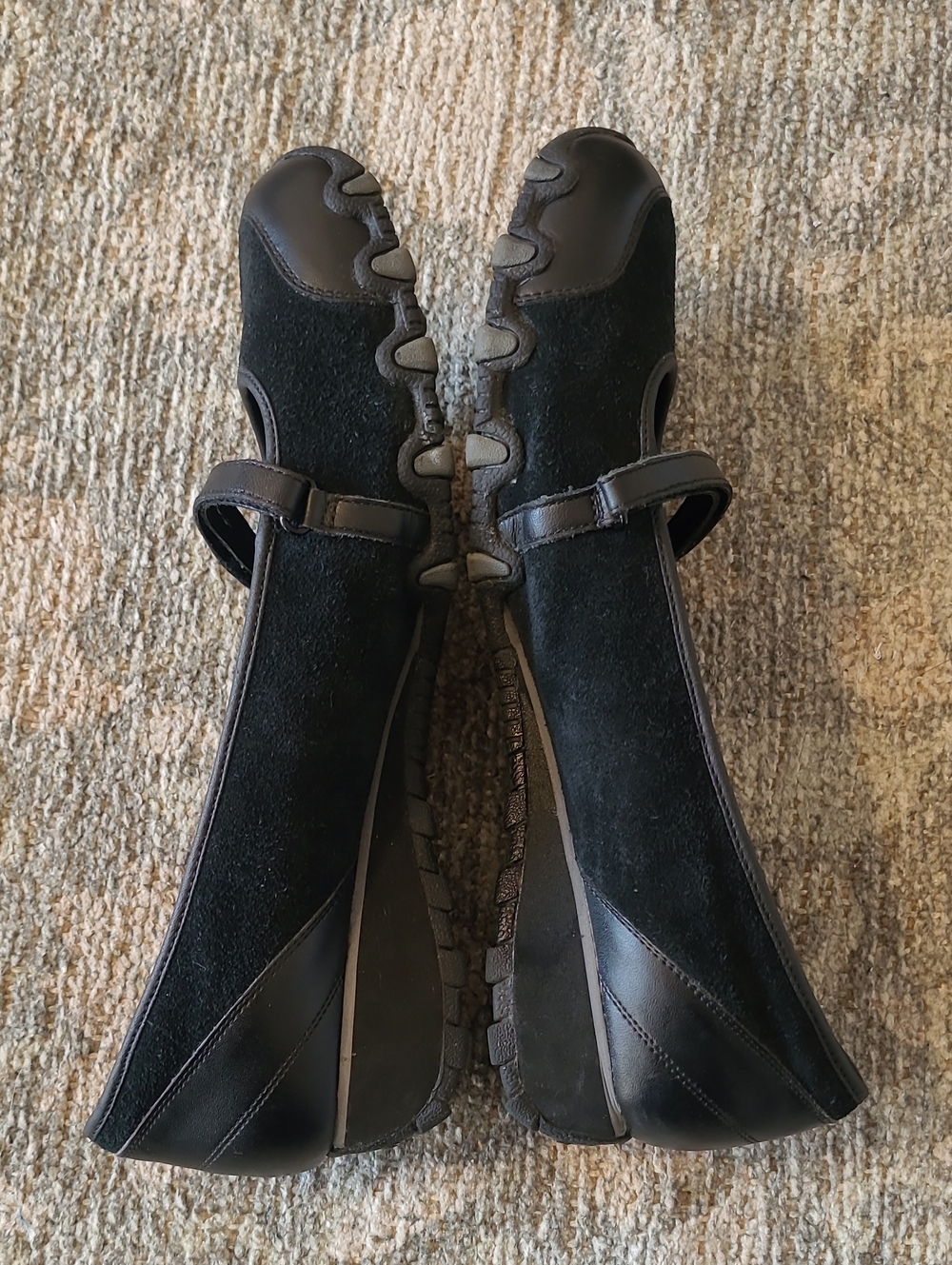 Skechers Bikers Mary Jane Flats Black Leather Suede Slim Strap Hook&Loop Sz 11 - Picture 4 of 10